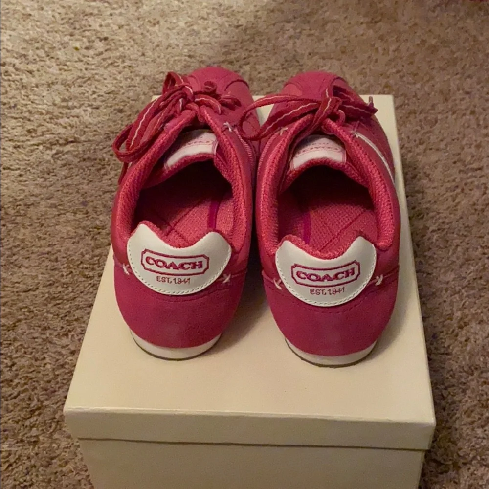 Size 8.5 PINK COACH SNEAKERS - Picture 3 of 7